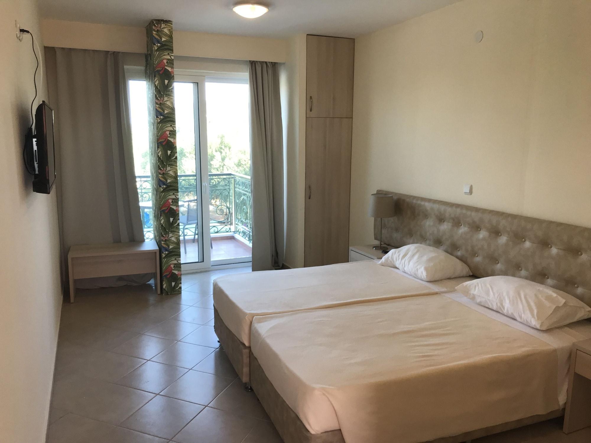Ai Helis Resort Svoronata Luaran gambar