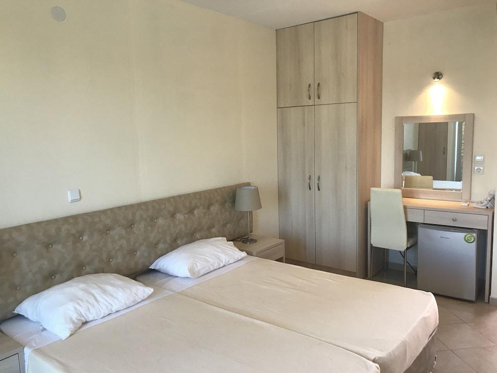 Ai Helis Resort Svoronata Luaran gambar